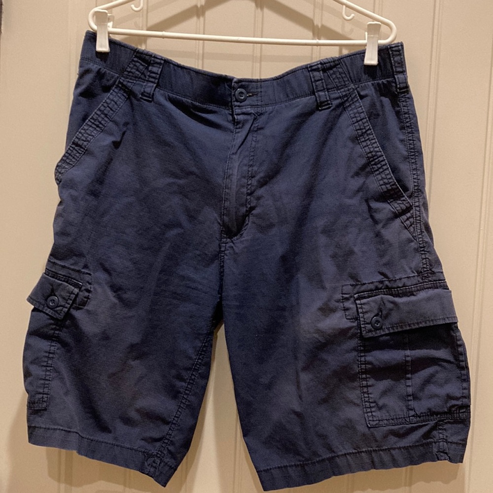 Wear First Men’s Size 36 Stretch Free Band Waist Blue Cargo Utility Shorts